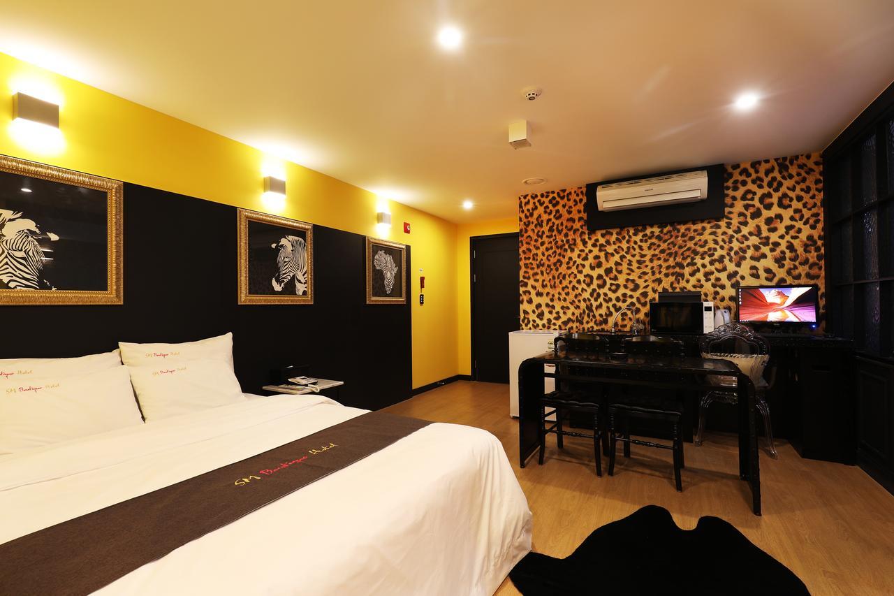 Sm Boutique Hotel Seoul Exterior photo